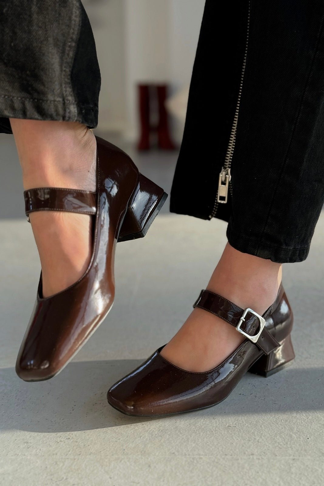 Lexyro Kahverengi Rugan Kalın Topuklu Kadın Ayakkabı - ILOVESHOES Türkiye