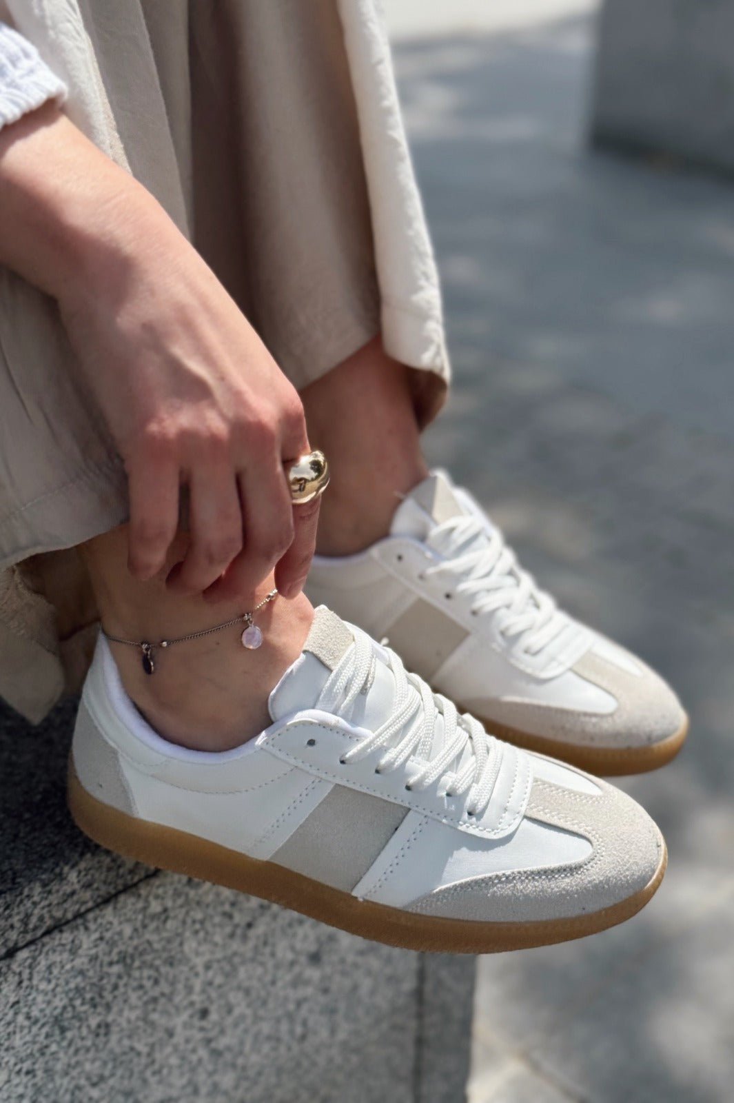 Galysia Beyaz Termo Taban Kadın Spor Ayakkabı - ILOVESHOES