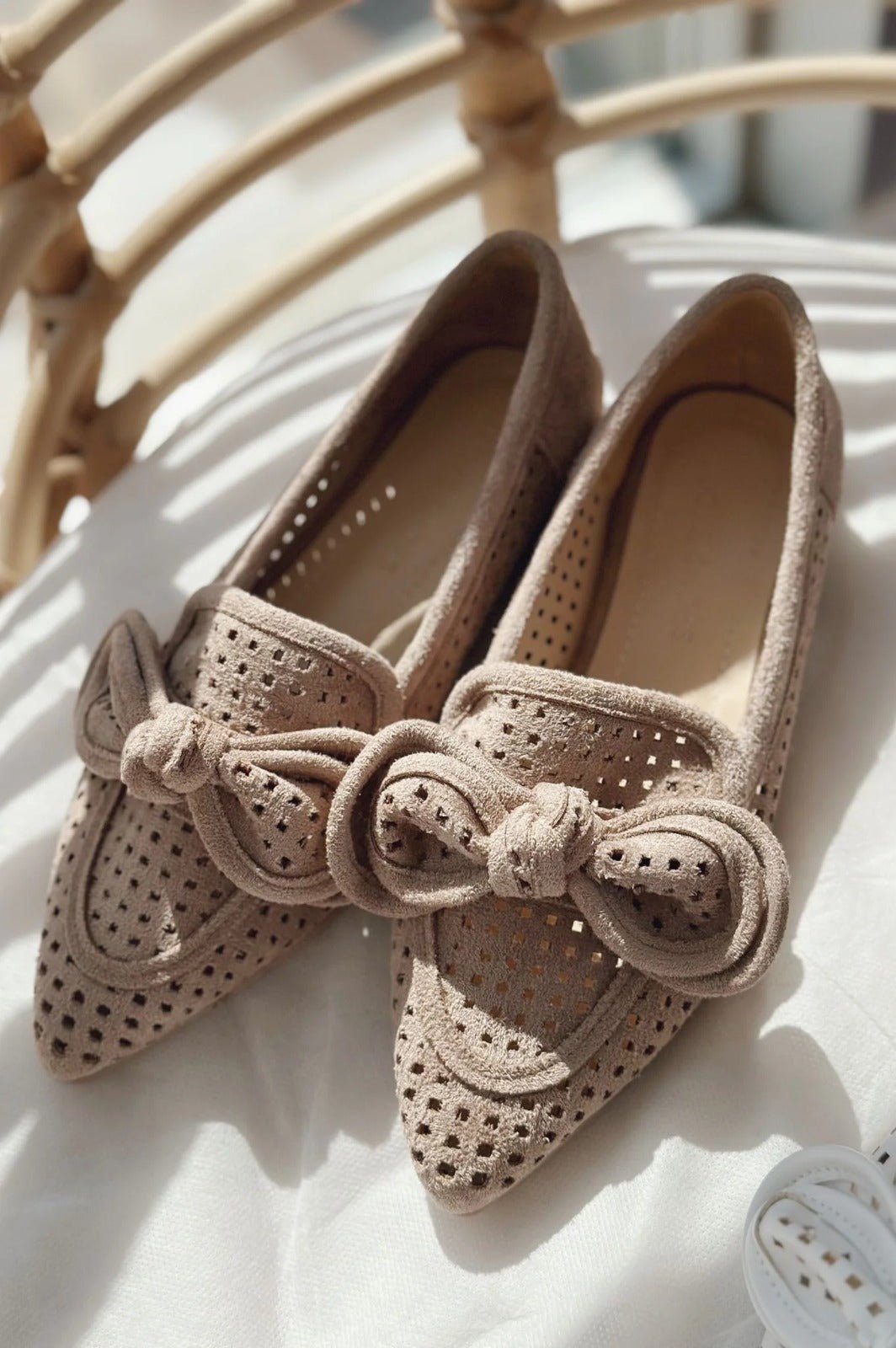 Landse Mat Deri Kurdele Detaylı Kadın Babet Camel - ILOVESHOES