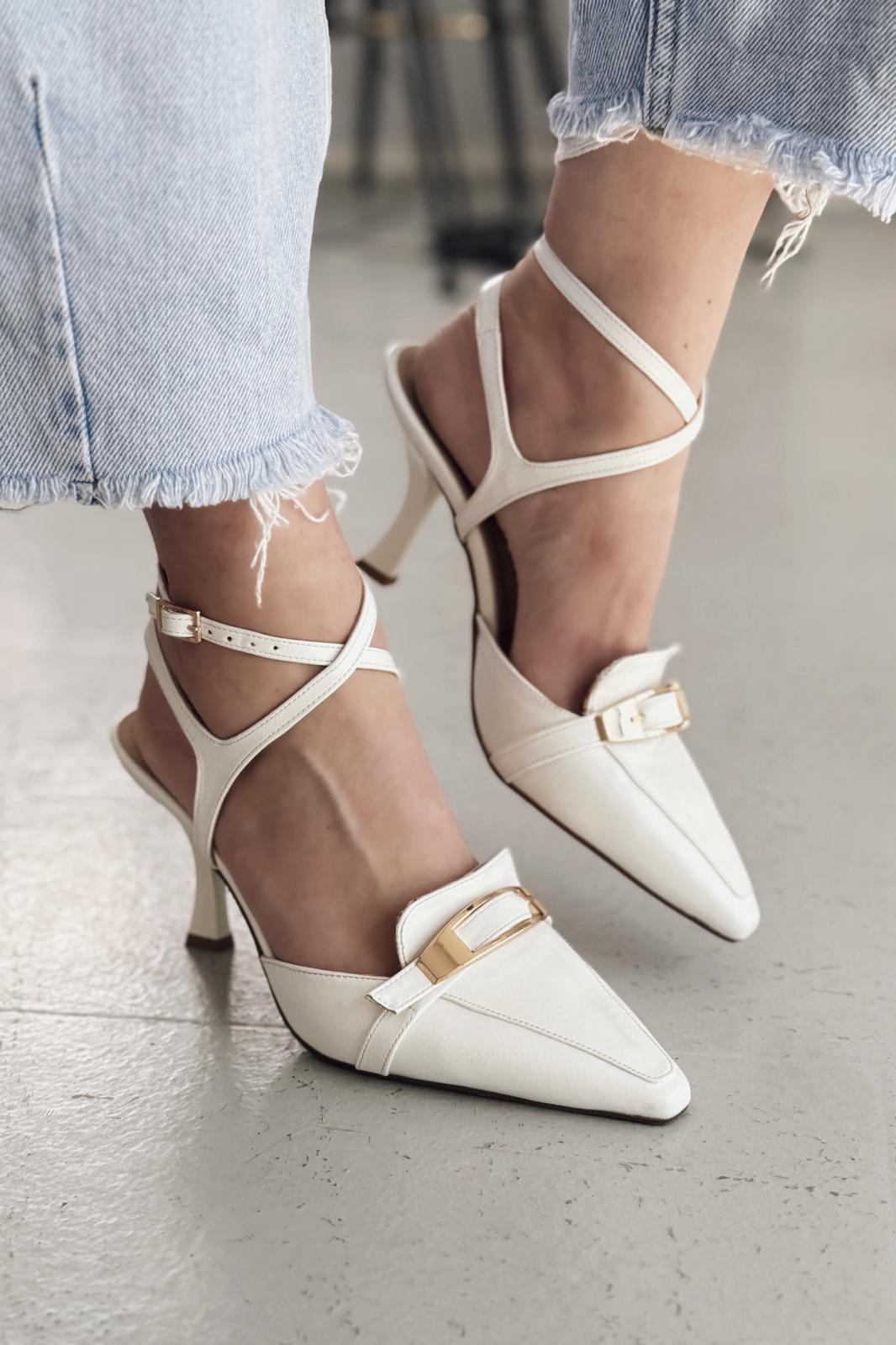 Vorno Parlak Deri Toka Detaylı Beyaz Stiletto - ILOVESHOES