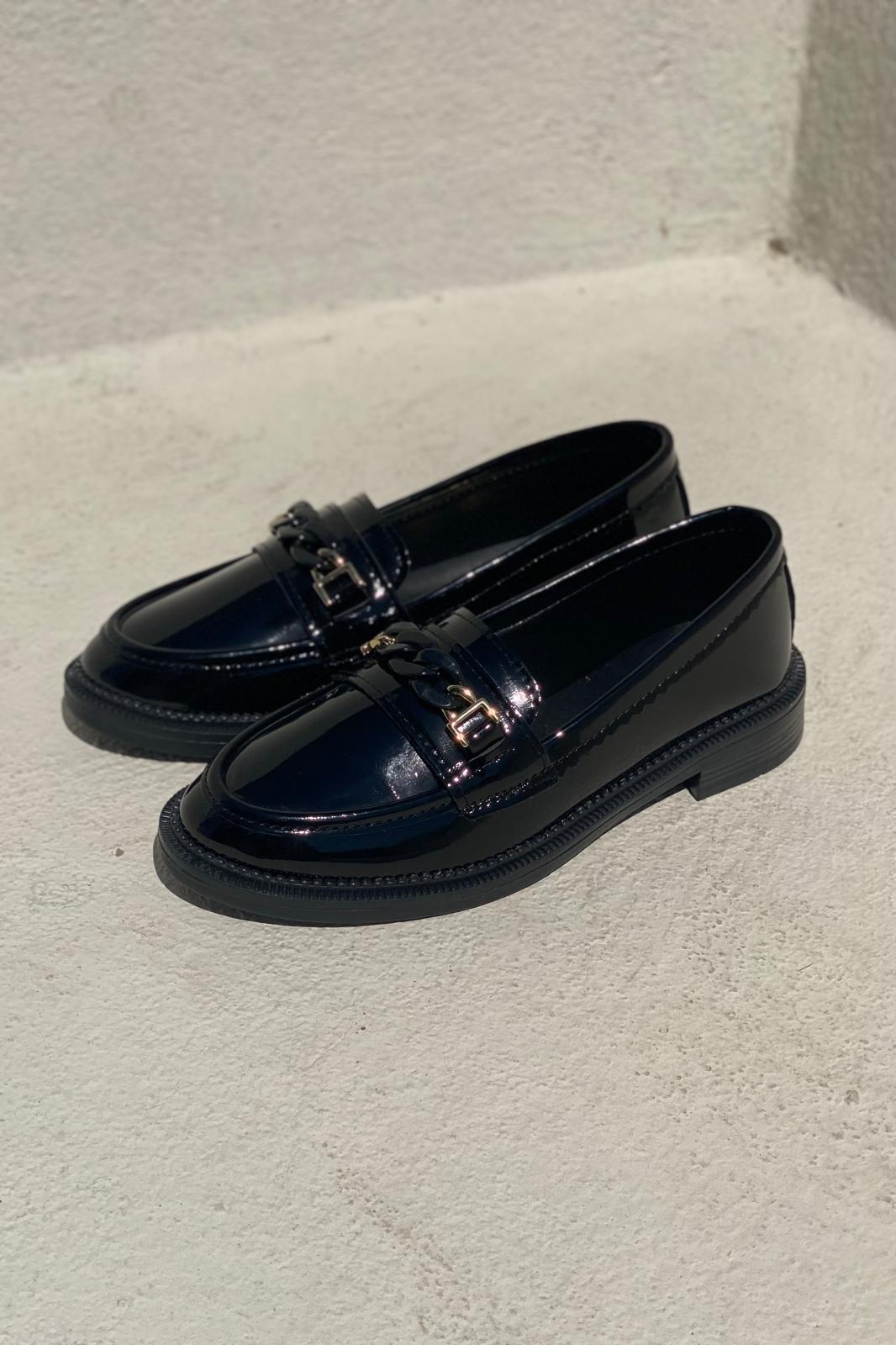 Entra Rugan Siyah Kadın Loafer - ILOVESHOES