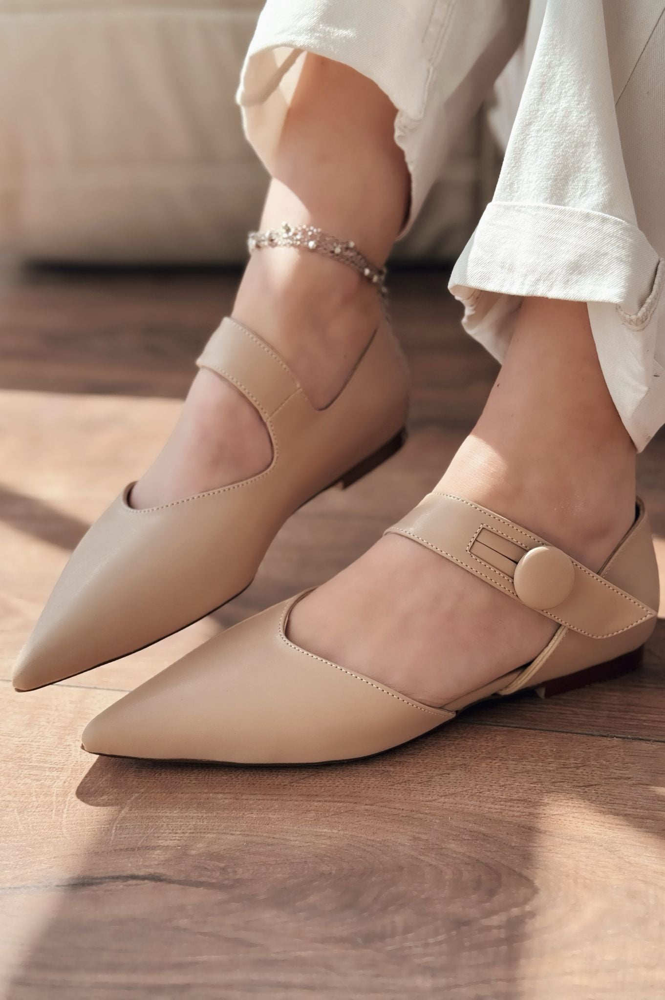 Peronsa Mat Deri Nude Düğme Detaylı Babet - ILOVESHOES