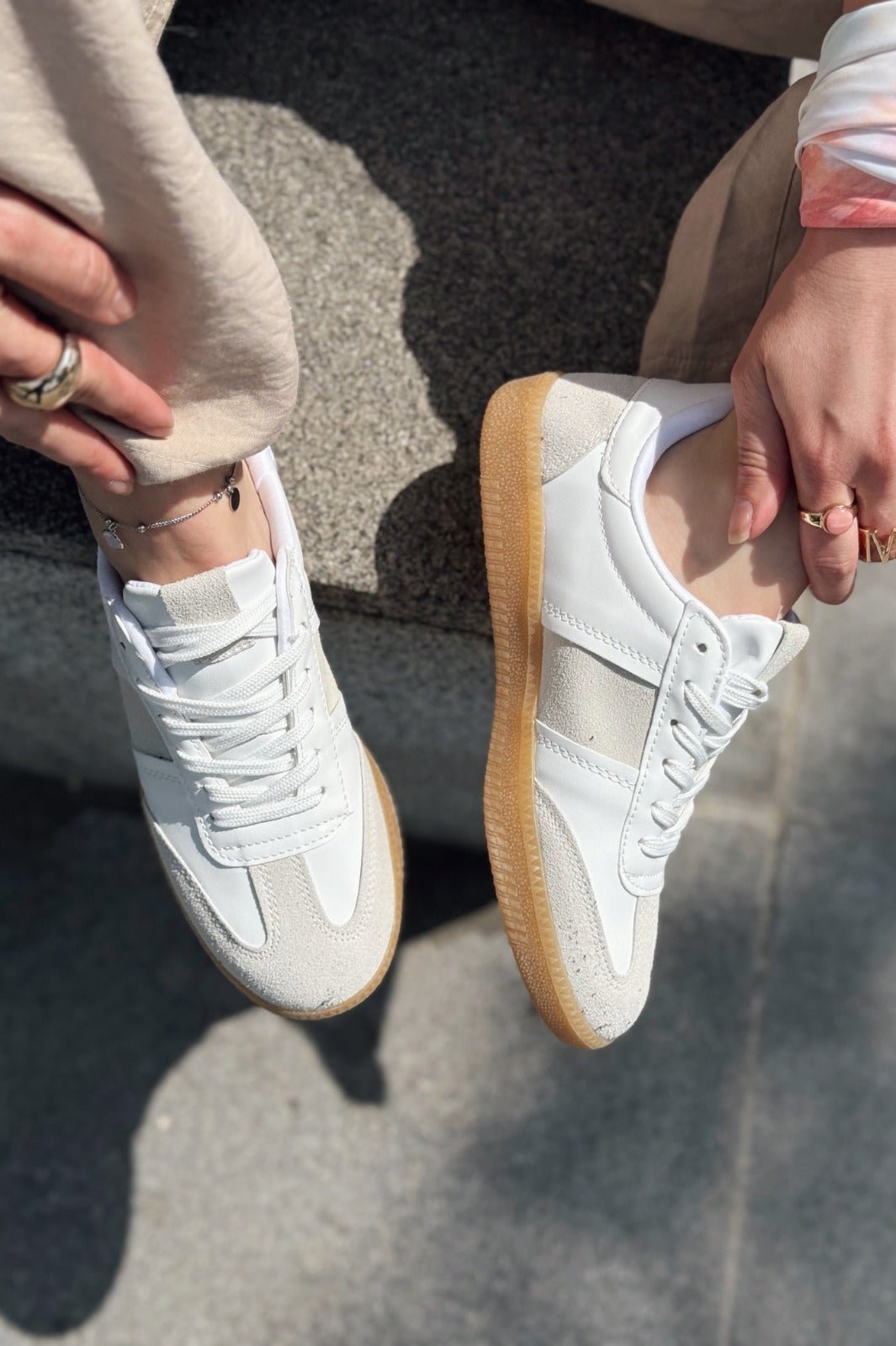 Galysia Beyaz Termo Taban Kadın Spor Ayakkabı - ILOVESHOES