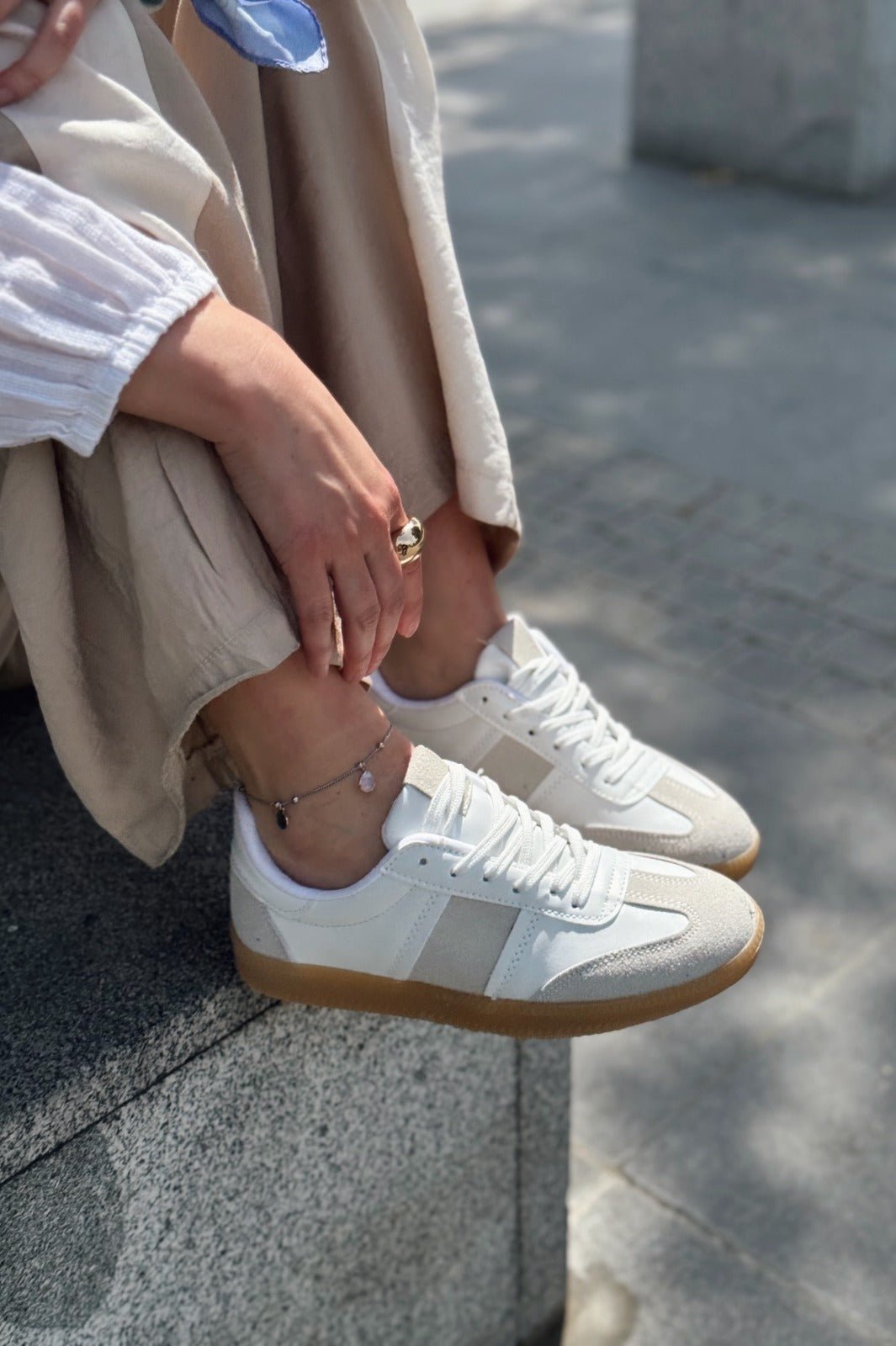 Galysia Beyaz Termo Taban Kadın Spor Ayakkabı - ILOVESHOES