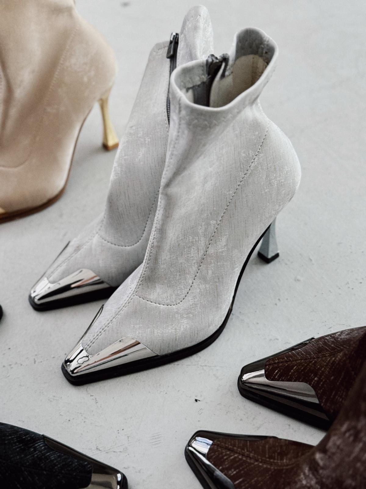Rosavi Kadın Topuklu Streç Bot Gri Nubuk - ILOVESHOES
