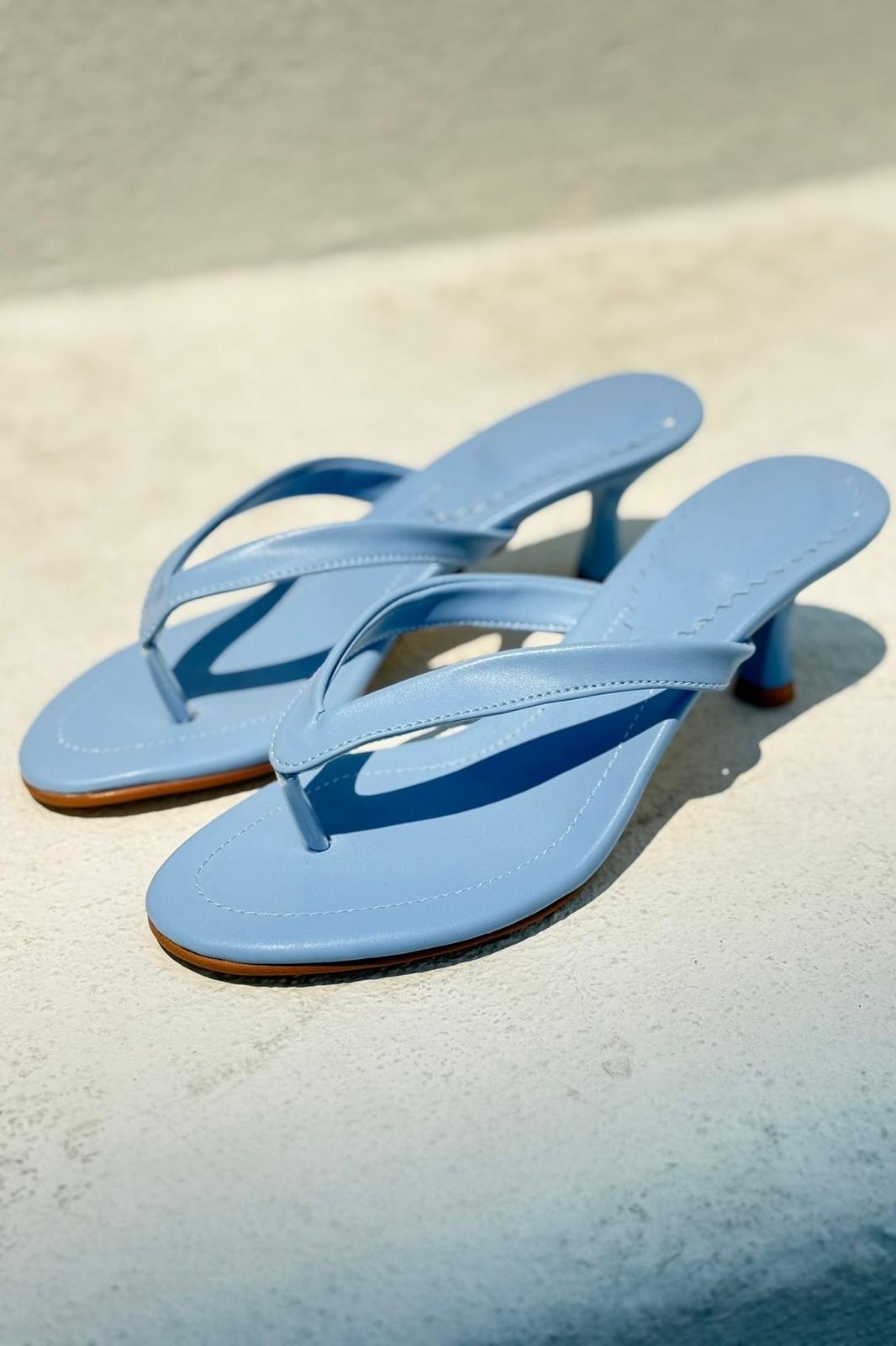 Ponya Mat Deri Bebek Mavi Parmak Arası Topuklu Terlik - ILOVESHOES