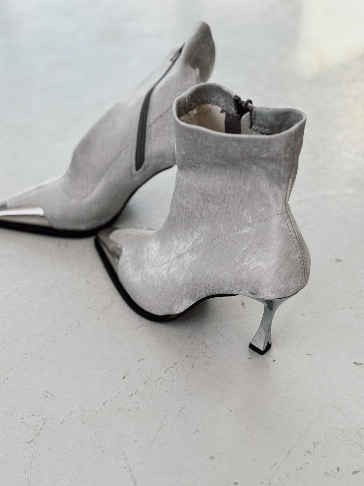 Rosavi Kadın Topuklu Streç Bot Gri Nubuk - ILOVESHOES