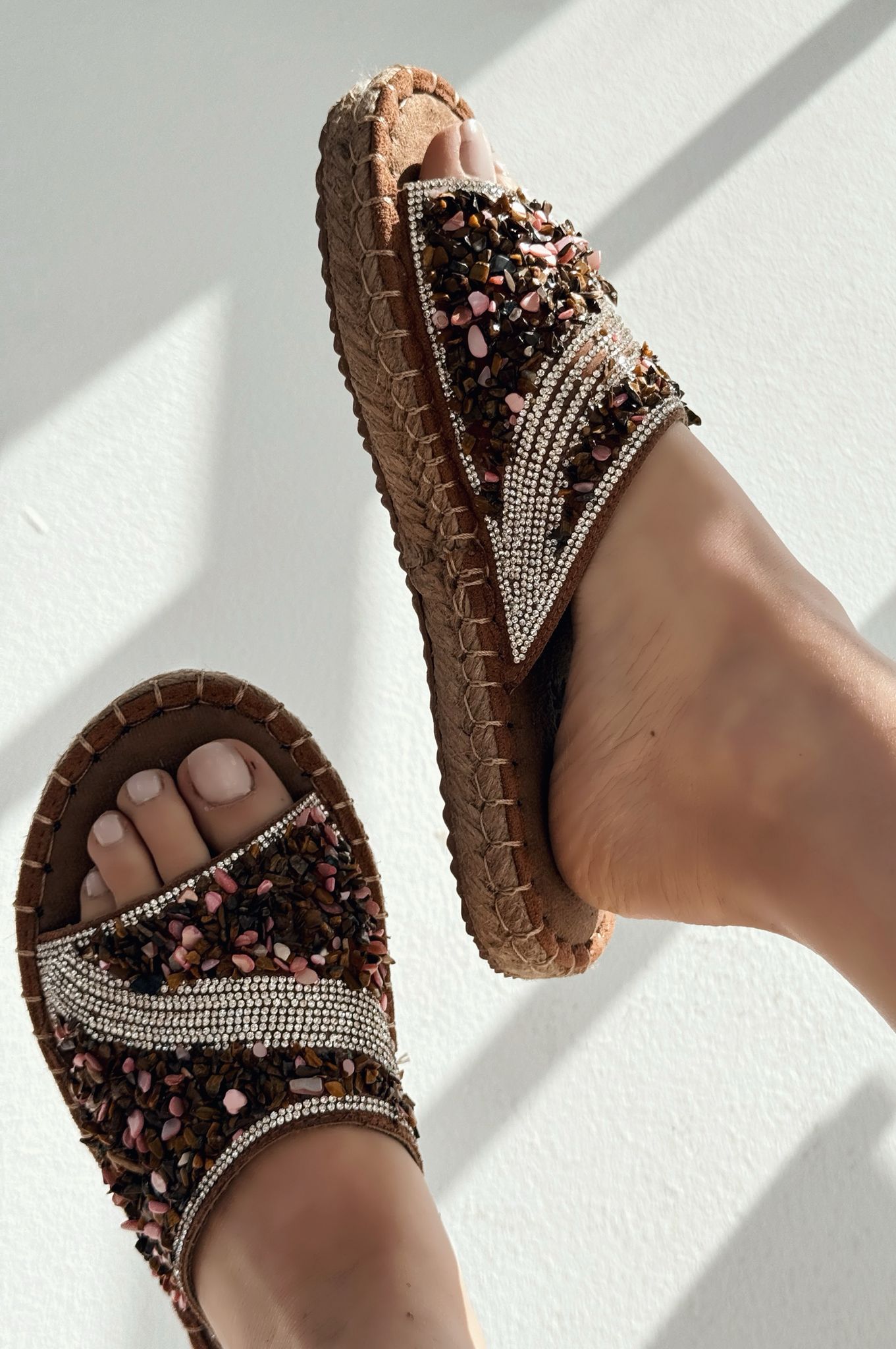 Kalwonsa Süet Bordo Taş Detaylı Kadın Terlik - ILOVESHOES