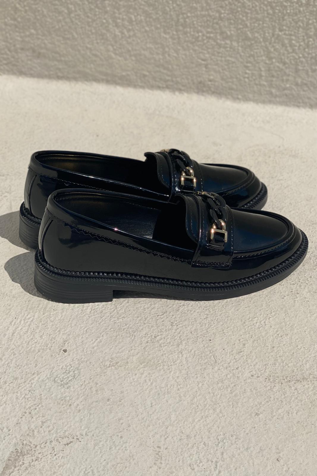 Entra Rugan Siyah Kadın Loafer - ILOVESHOES
