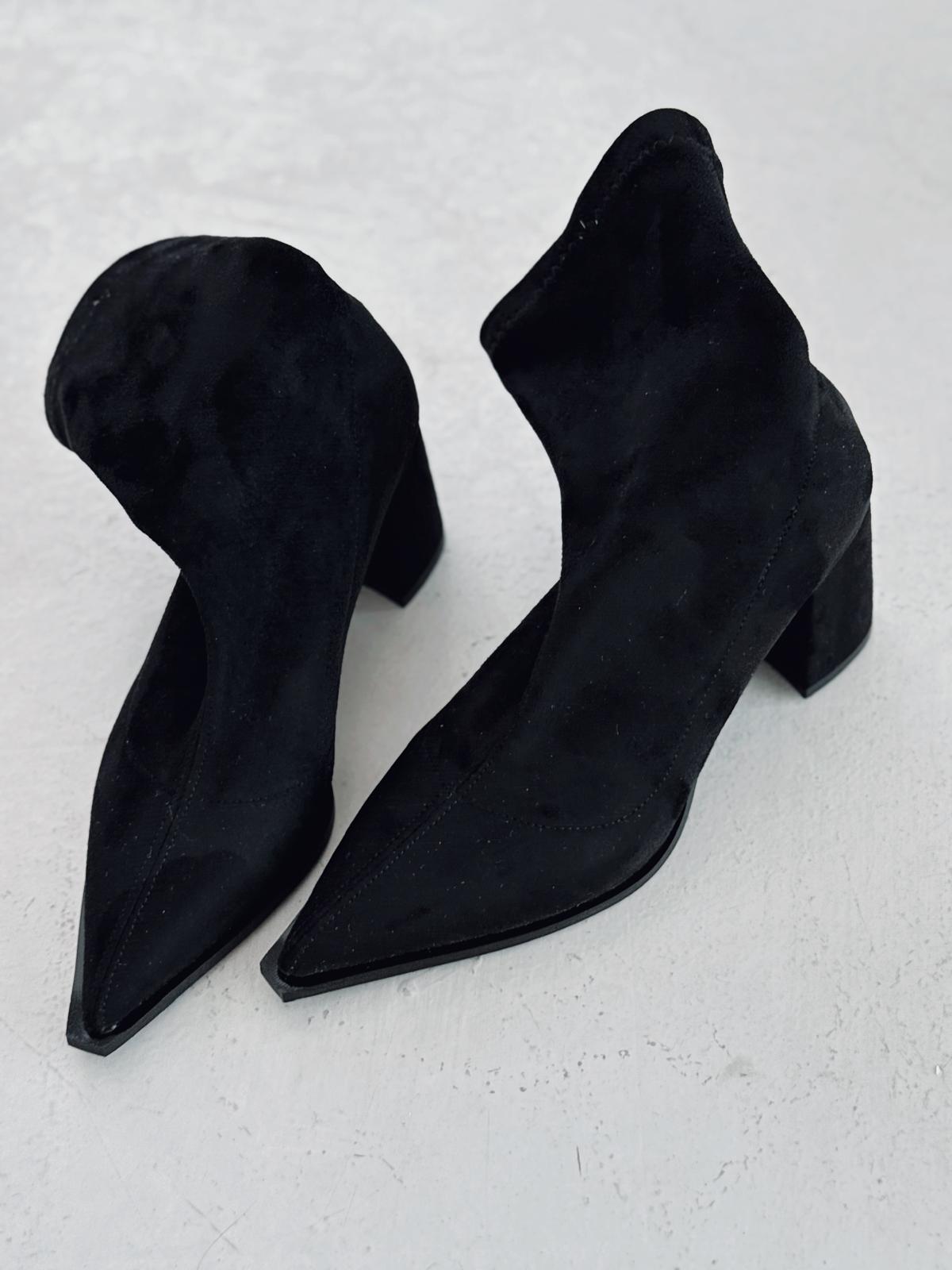 Caryne Kadın Topuklu Streç Bot Siyah Süet - ILOVESHOES