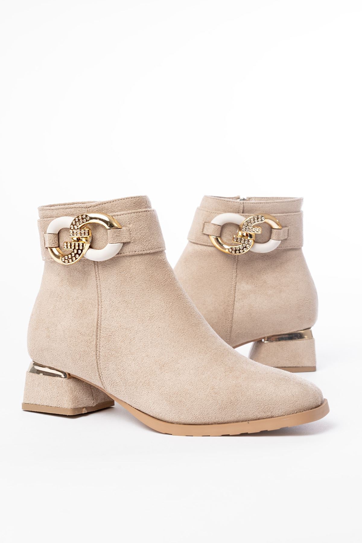 Ferilo Bej Süet Toka Aksesuarlı Topuklu Fermuarlı Günlük Kadın Bot
