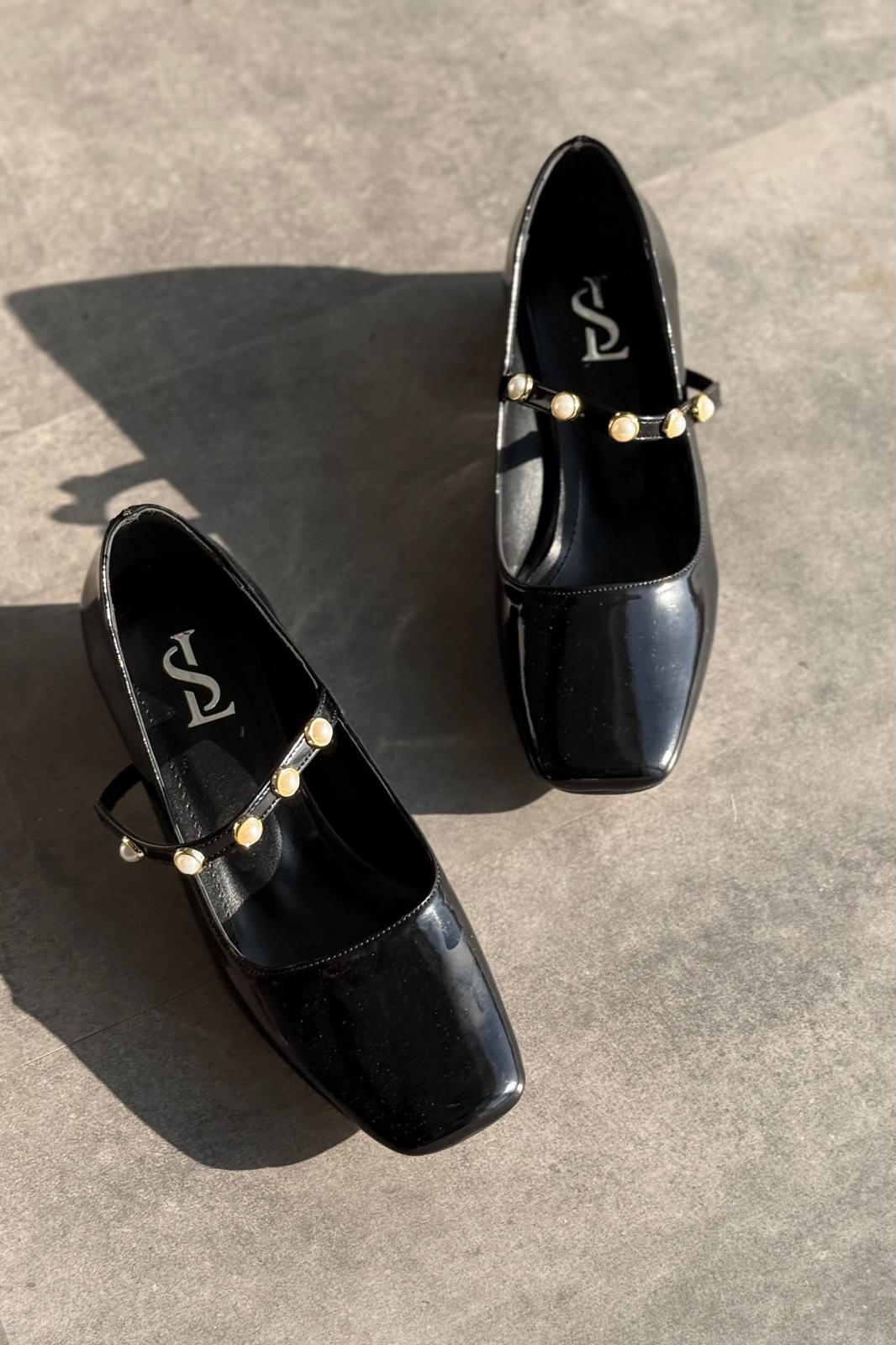 Myrel Rugan Siyah İnci Detaylı Mary Jane - ILOVESHOES
