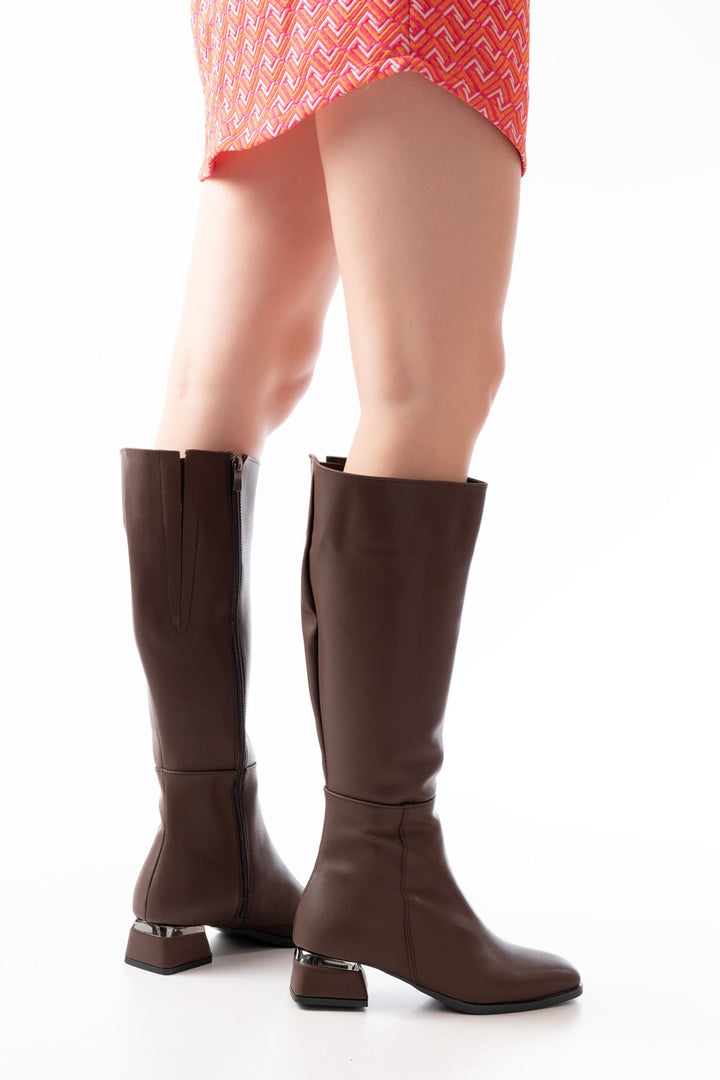 Movira Kahverengi Topuklu Fermuarlı Günlük Kadın Çizme - ILOVESHOES
