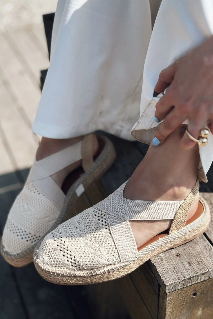 Bovena Tekstil Lastik Detaylı Espadril Bej