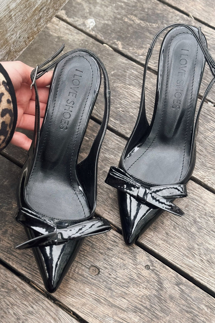 Levista Rugan Siyah Fiyonk Detaylı Stiletto