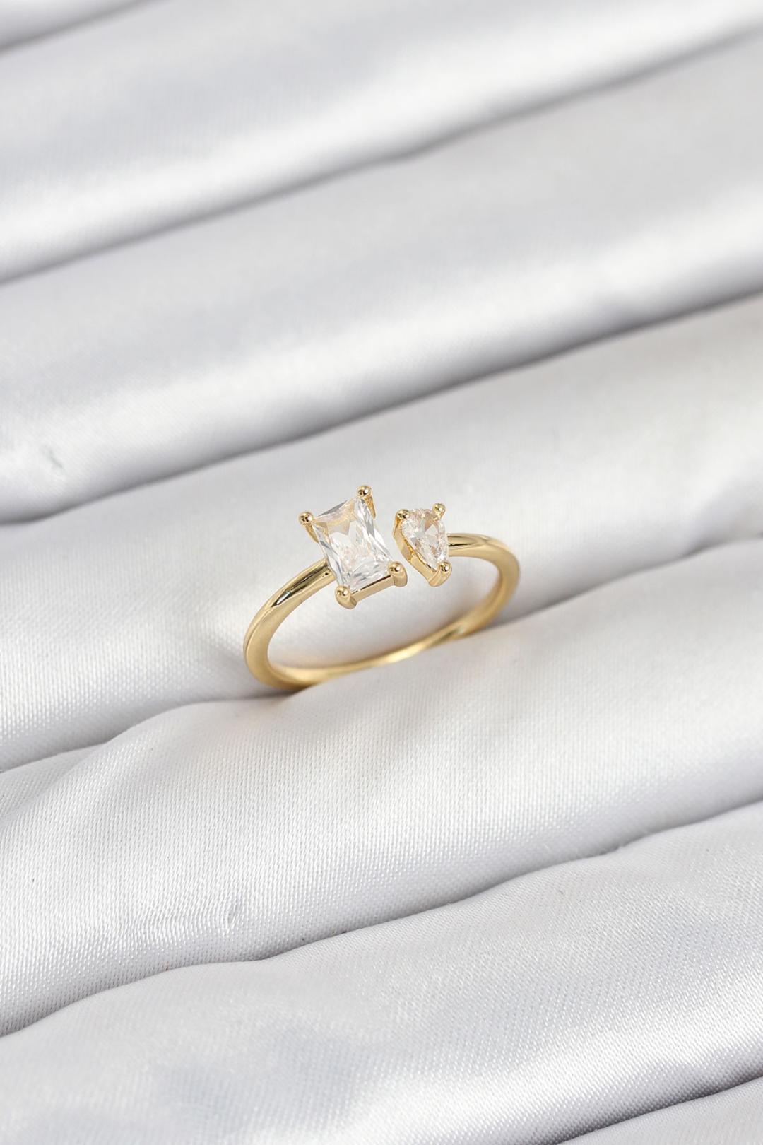 ILS - 1011 Kadın Yüzük Gold Zirkon Taşlı - ILOVESHOES