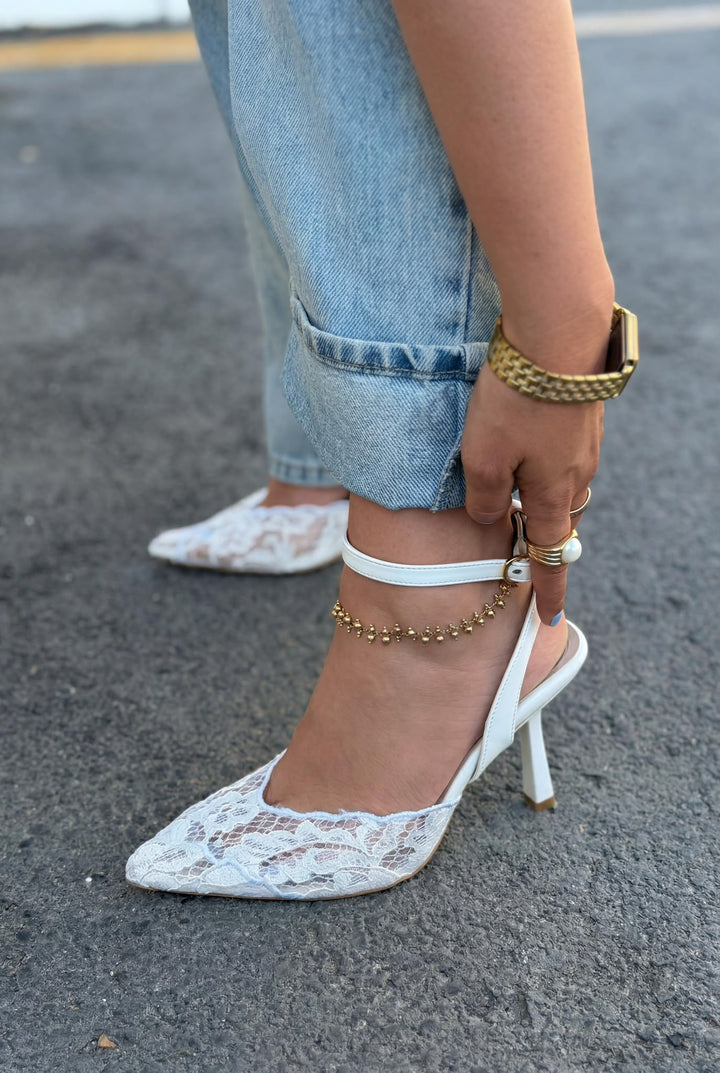 Moryna Beyaz  Dantel Kadın Stiletto