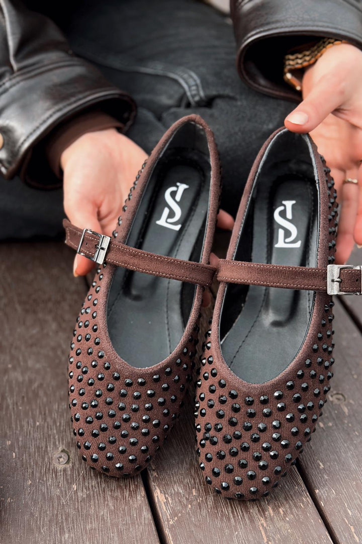 Orion Kadın Babet Acıkahve Süet Taş Detaylı - ILOVESHOES