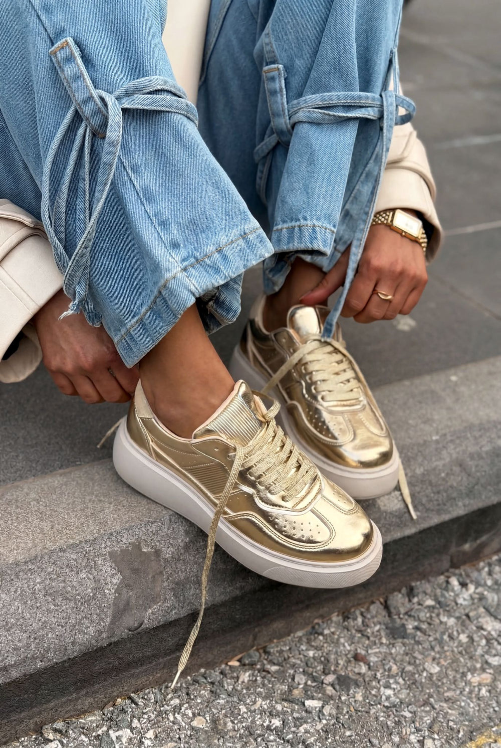 Larisa Kadın Spor Ayakkabı Gold Parlak Deri - ILOVESHOES