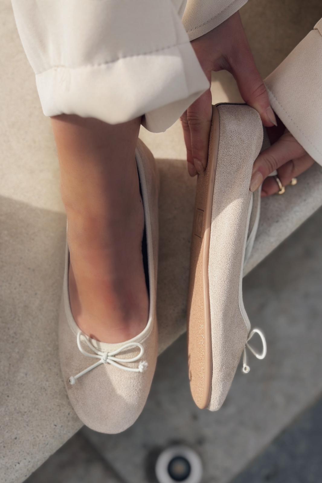 Stellor Kadın Babet Bej Süet Dolgu Topuklu - ILOVESHOES