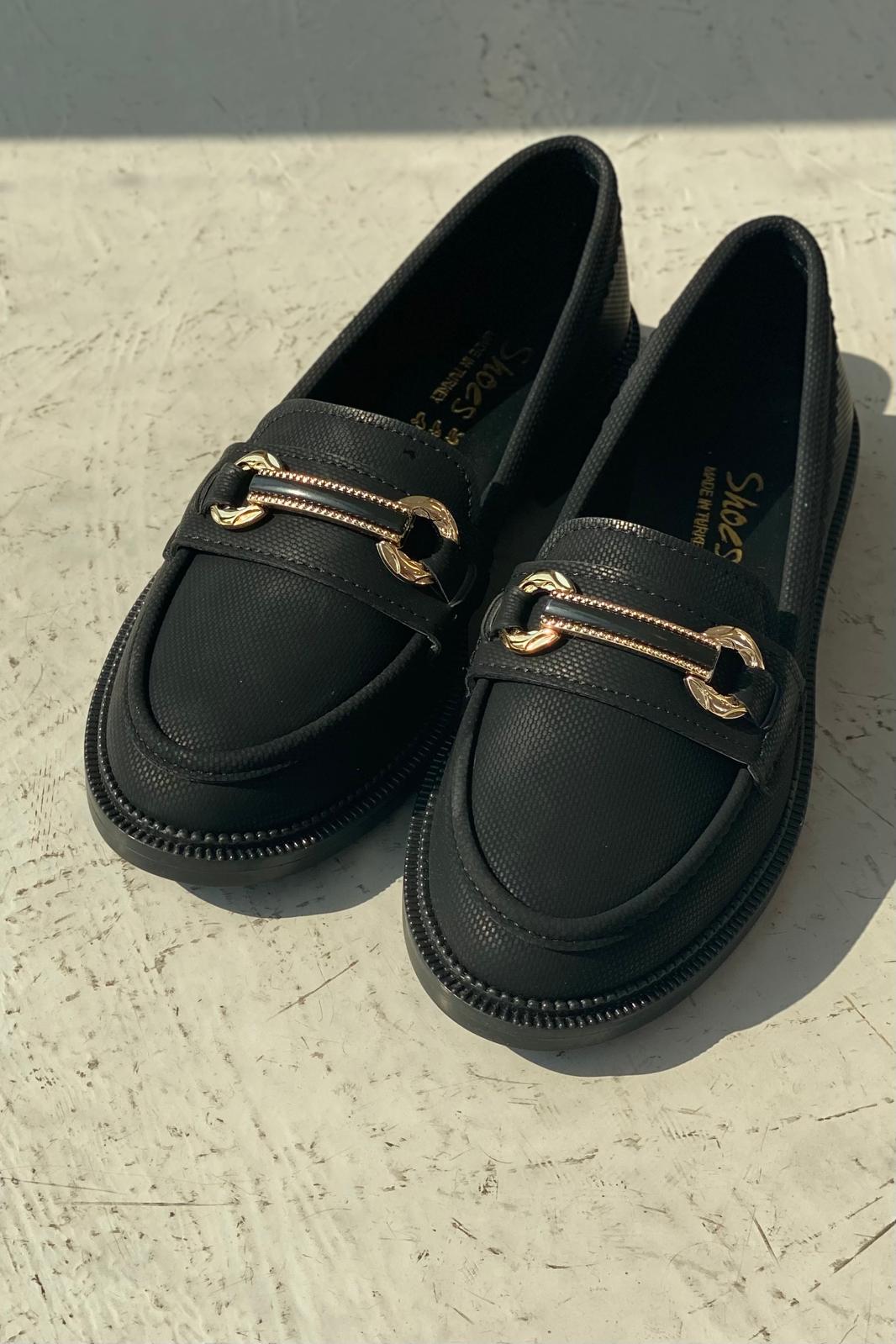 Duvra Nubuk Siyah Gold Toka Detaylı Kadın Loafer - ILOVESHOES