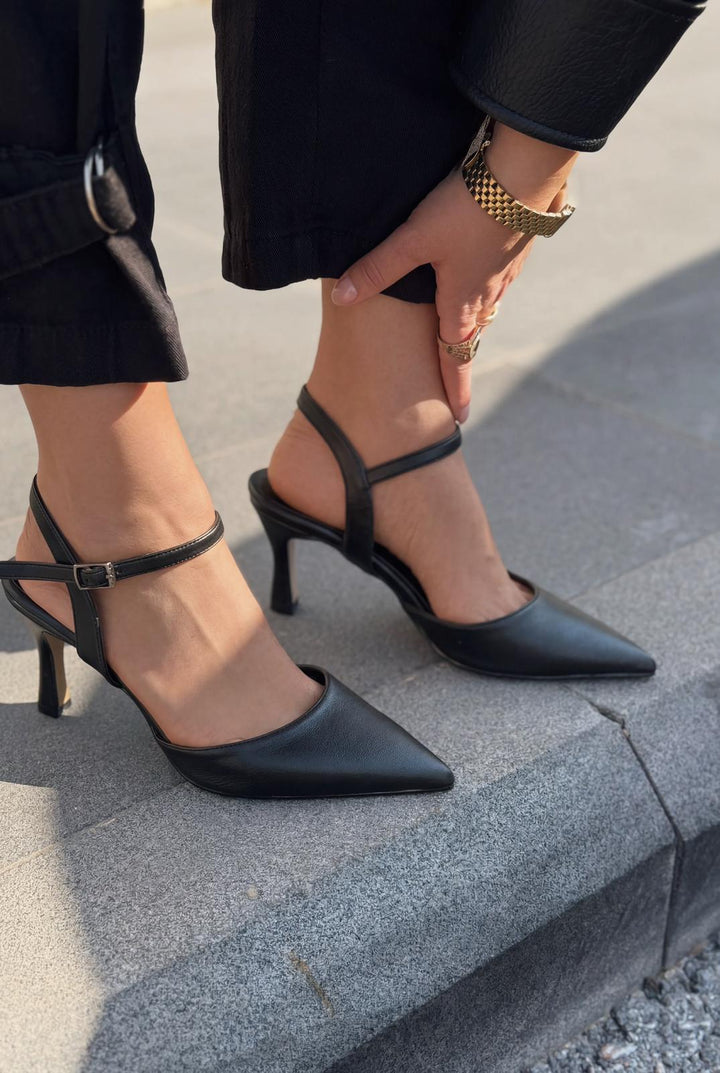 Beloria Stiletto Siyah Mat Deri - ILOVESHOES