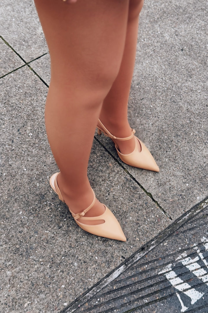 Flamor Nude Matte Leather Women&