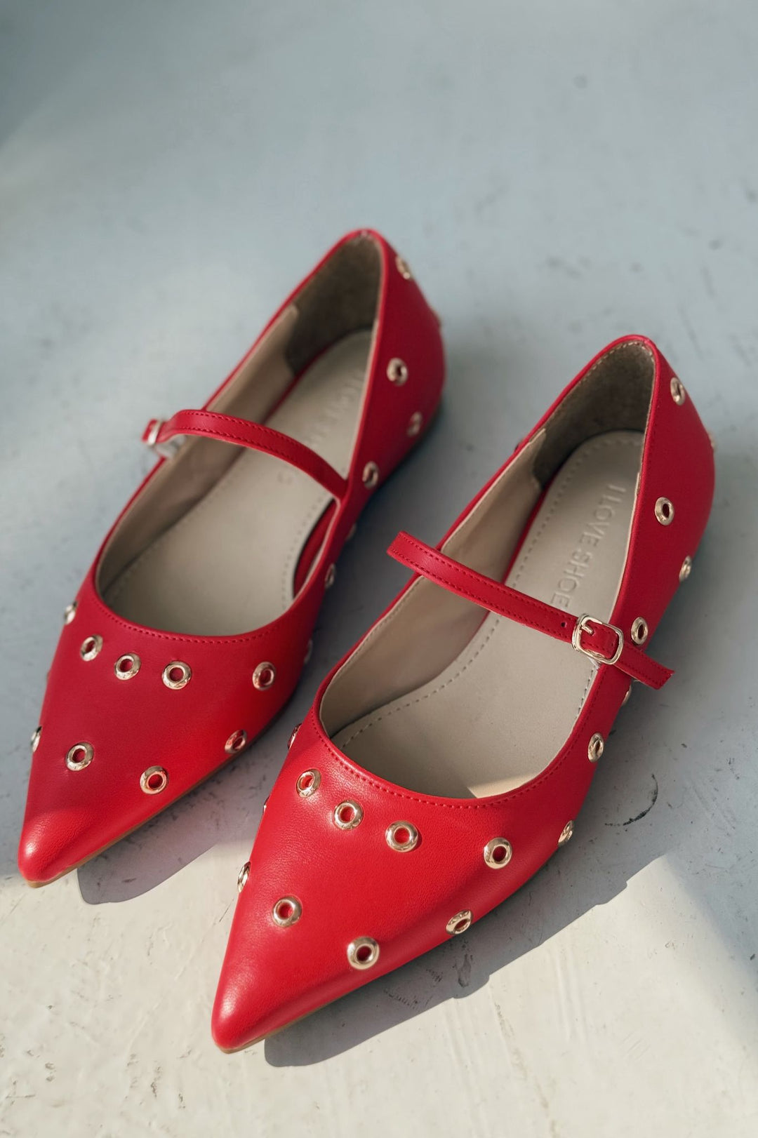 Zelix Mat Zımba Detaylı Kırmızı Kadın Babet - ILOVESHOES