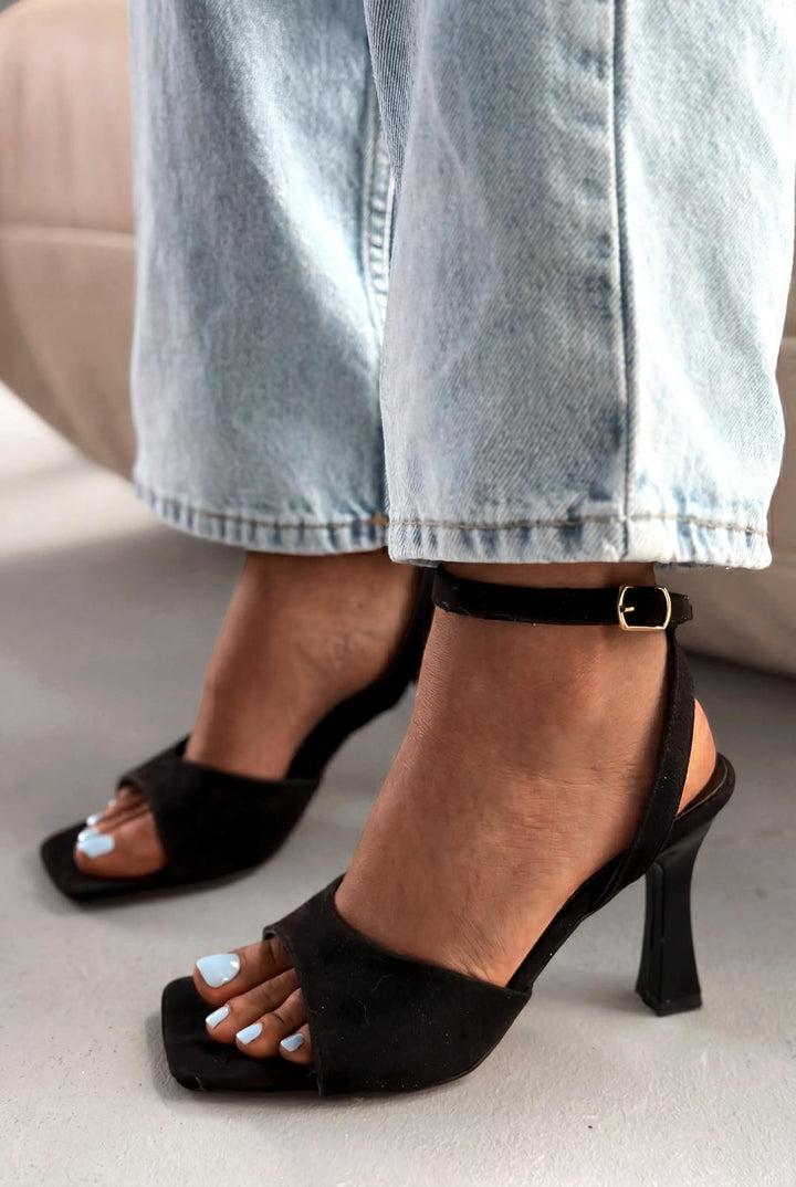 Velniel Siyah Süet Kadın Topuklu Sandalet - ILOVESHOES