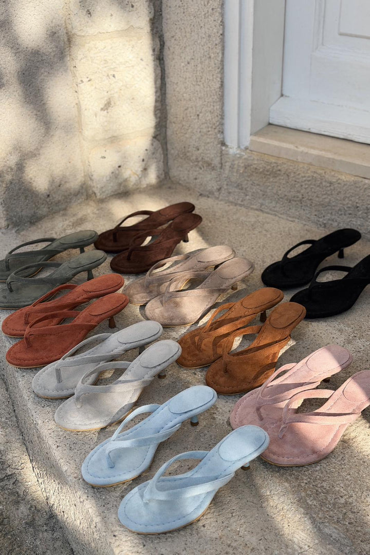 Arlene Topuklu Parmak Arası Terlik Haki Süet - ILOVESHOES