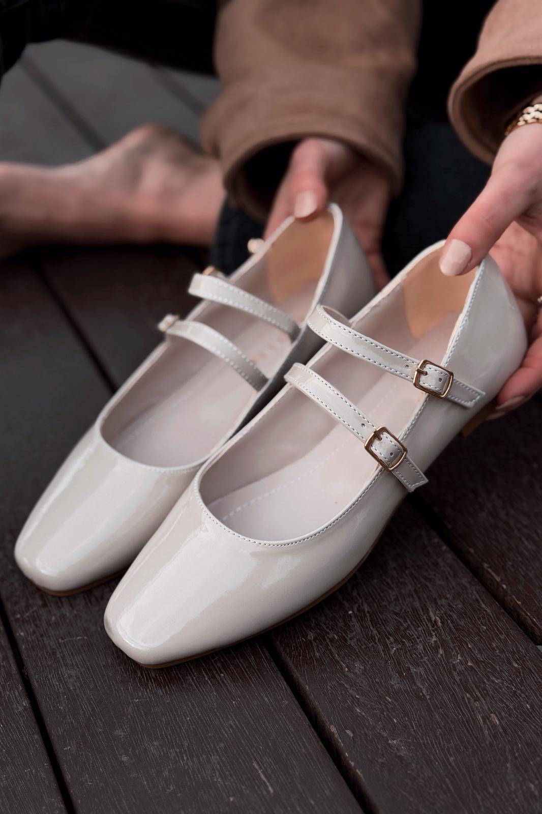 Relora Kadın Babet Bej Kırışık Rugan - ILOVESHOES