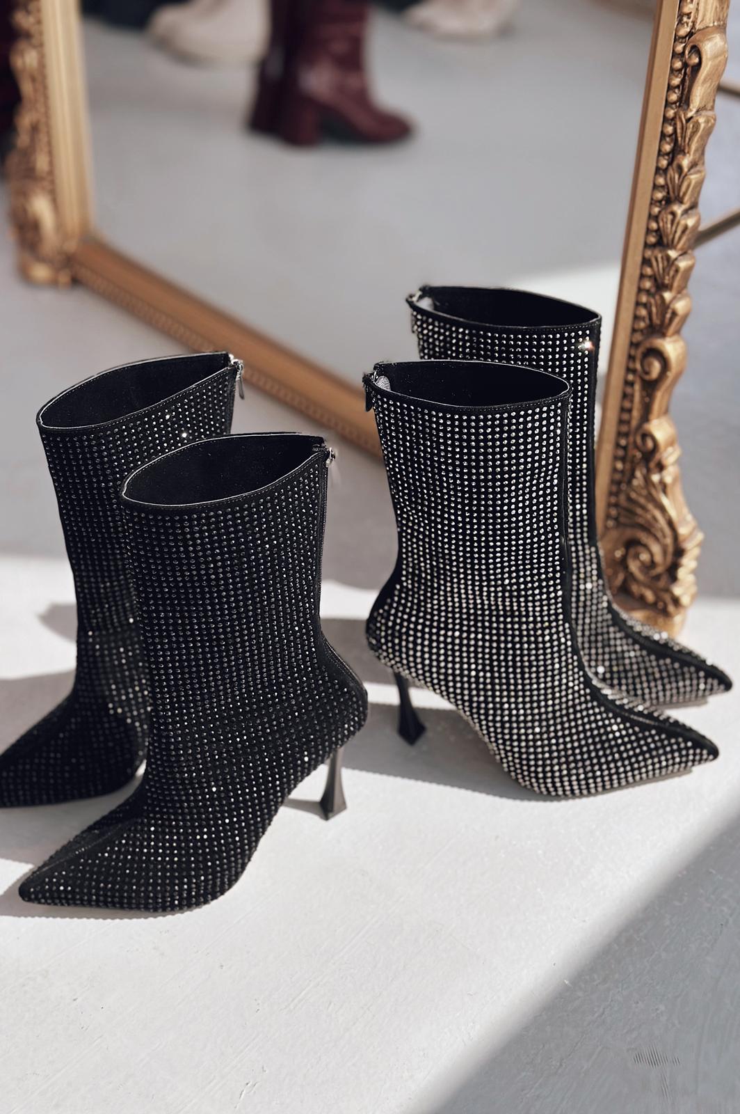 Simley Topuklu Kadın Çizme Siyah Siyah Gri Taşlı - ILOVESHOES