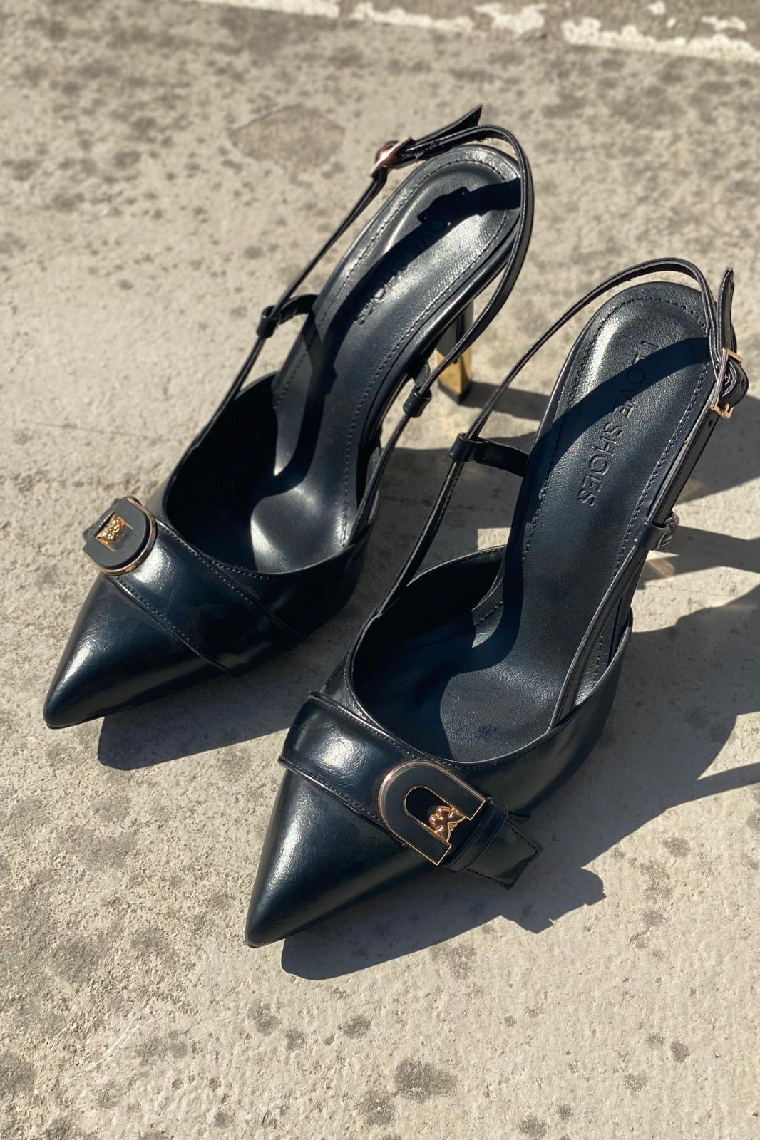 Pherlo Mat Deri Siyah Toka Detaylı Stiletto - ILOVESHOES