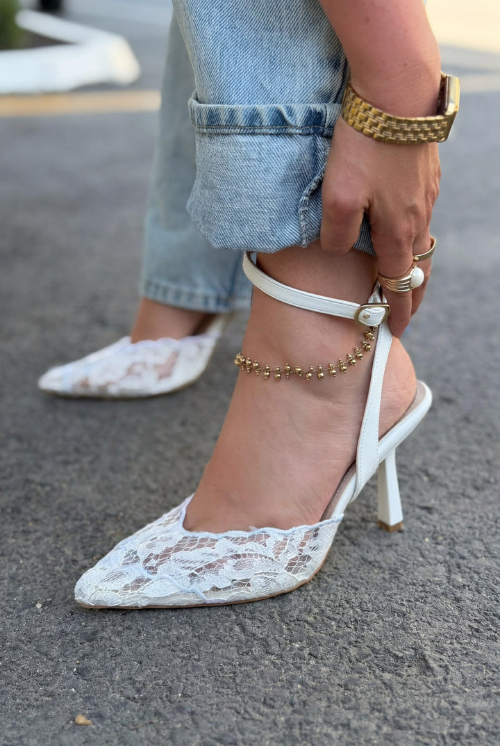 Moryna Beyaz  Dantel Kadın Stiletto