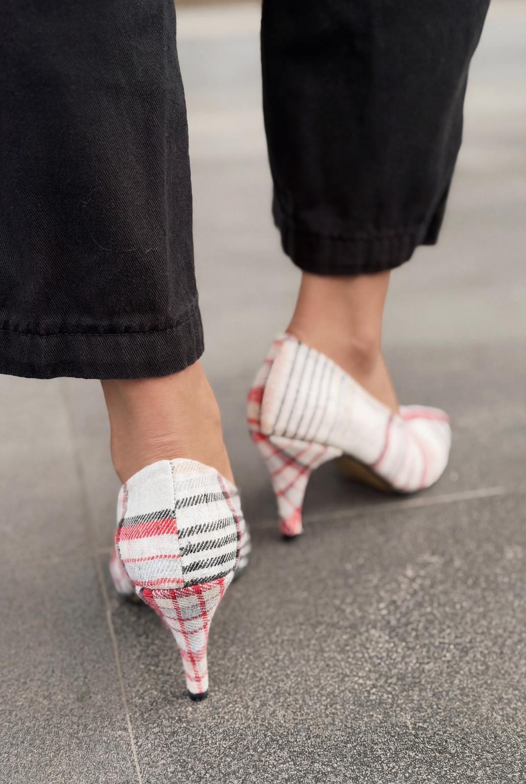 Kairo Stiletto Çok Renkli Tüvit Kumaş Ekoseli - ILOVESHOES