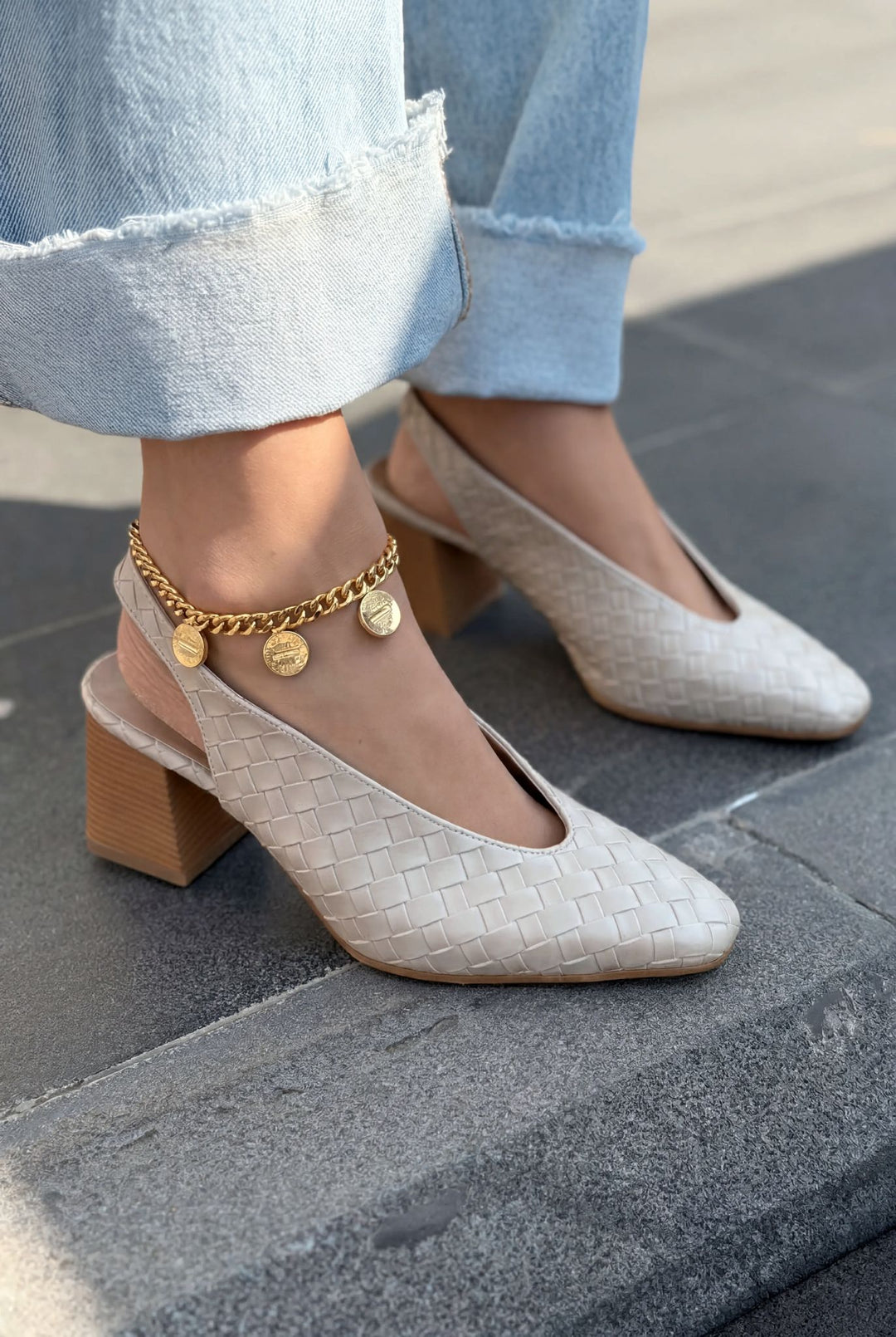 Meladina Topuklu Ayakkabı Bej Mat Deri Örgü Desenli - ILOVESHOES