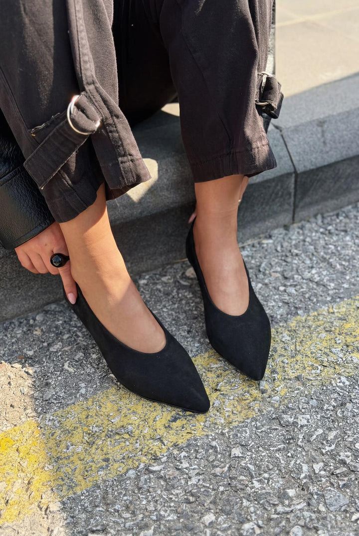 Seranis Stiletto Siyah Süet - ILOVESHOES