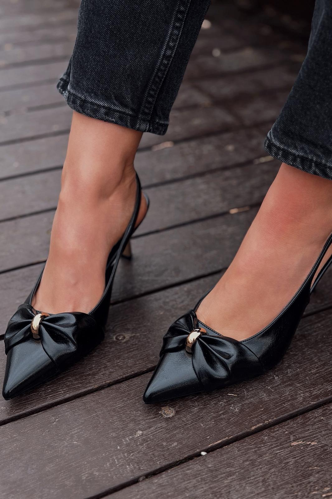 Lorvani Stiletto Siyah Mat Deri Fiyonk Detaylı - ILOVESHOES