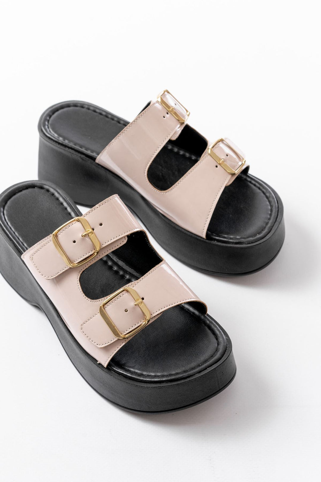 Pelza Rugan Bej Dolgu Topuklu Terlik - ILOVESHOES