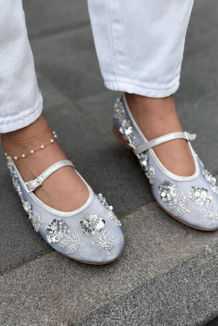 Telora Kadın Babet Gümüş Nakışlı - ILOVESHOES