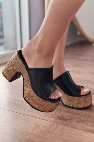 Lavina Mat Deri Siyah Platform Topuklu Terlik - ILOVESHOES