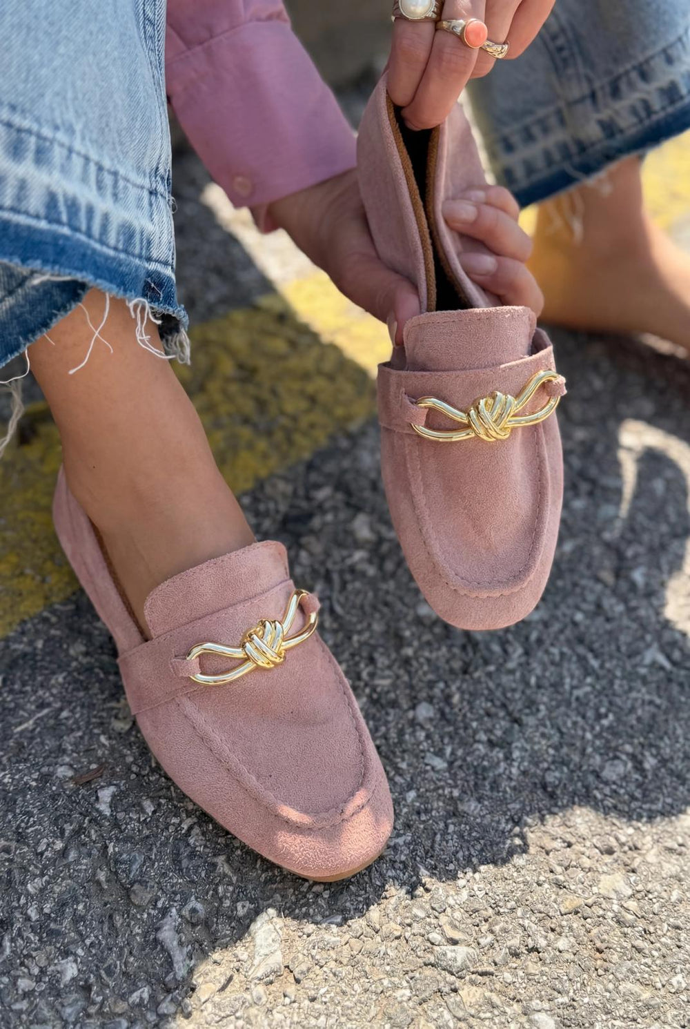 Avelis Kadın Loafer Pudra Süet Fiyonk Detaylı - ILOVESHOES