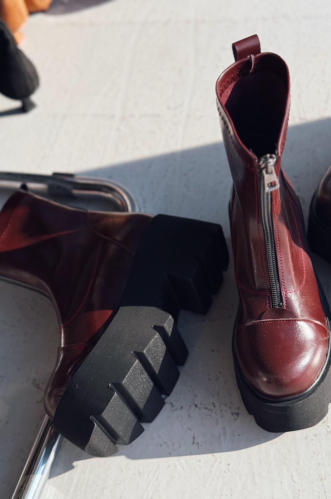 Lansdor Mat Deri Yüksek Taban Bordo Kadın Bot - ILOVESHOES