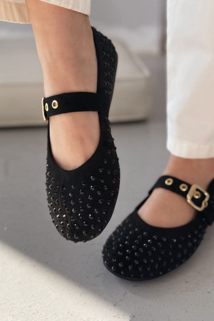 Valira Siyah Troklu Baret Tokalı Kadın Babet - ILOVESHOES