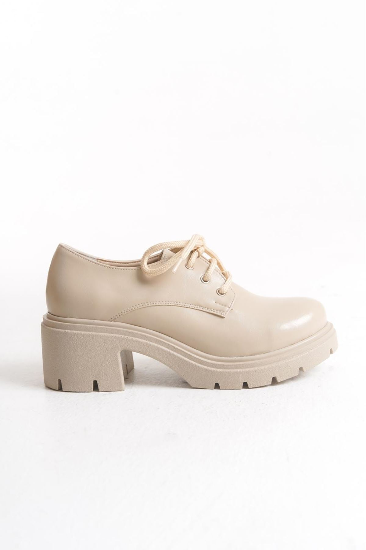 Dova Kadın Oxford Ayakkabı Bej Rugan - ILOVESHOES