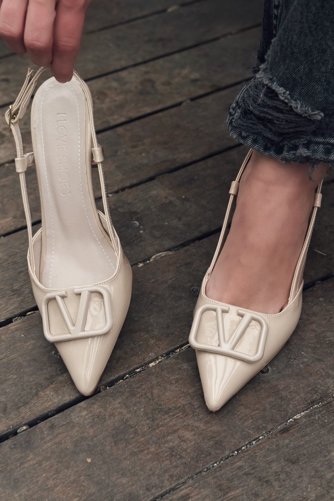 Lawixa Rugan Bej Toka Detaylı Stiletto