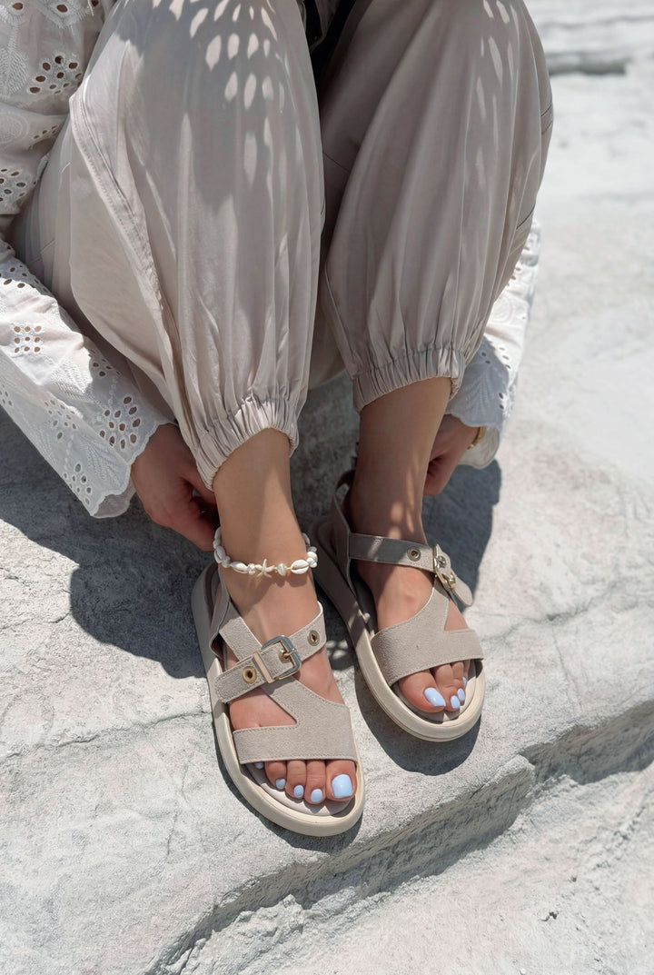 Melair Bej Süet Kadın Sandalet - ILOVESHOES