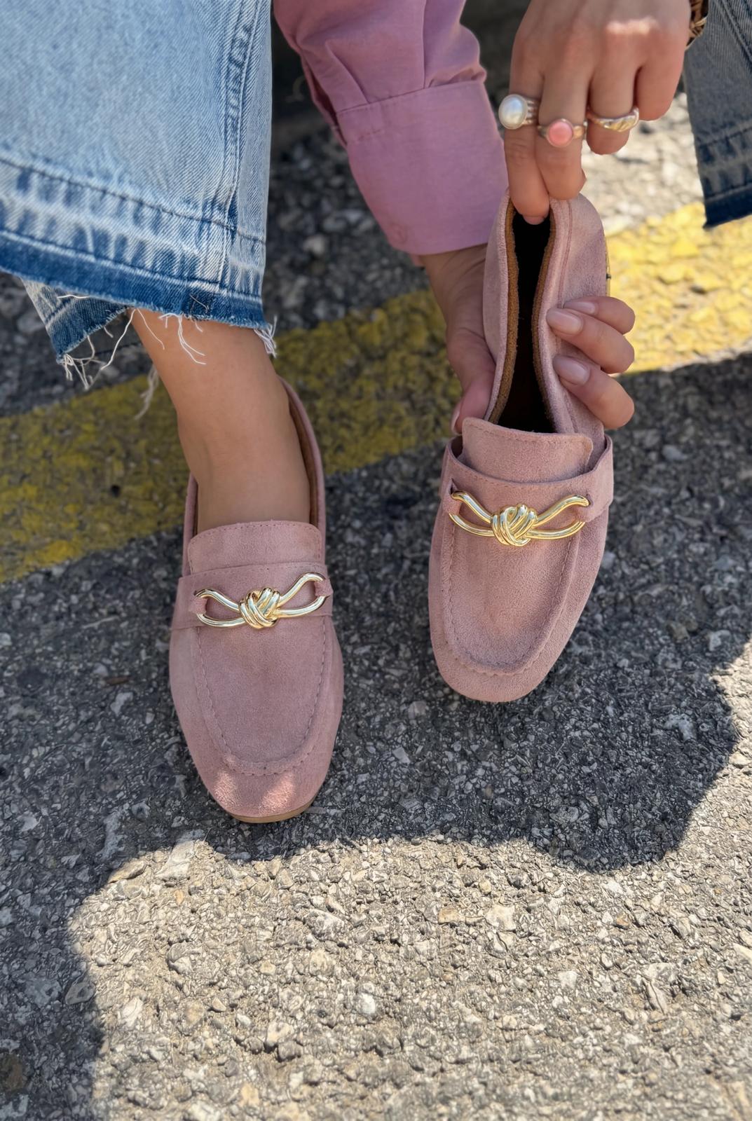 Avelis Kadın Loafer Pudra Süet Fiyonk Detaylı - ILOVESHOES