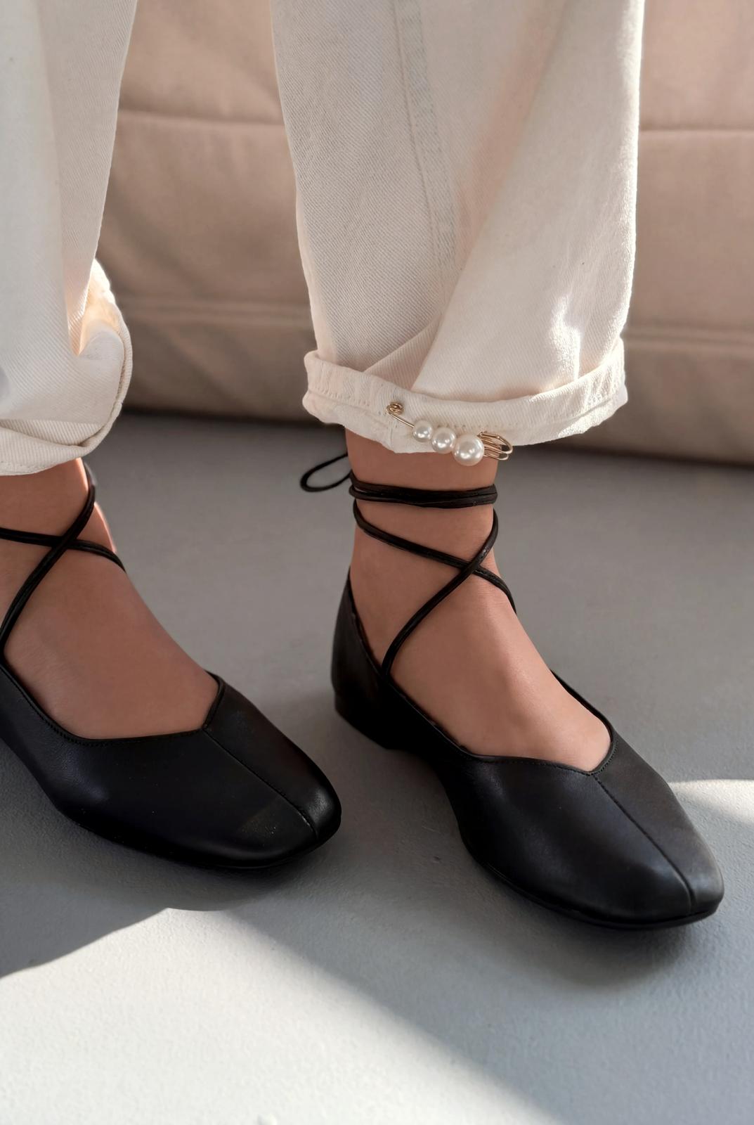 Morven Hakiki Deri Siyah Kadın Babet - ILOVESHOES