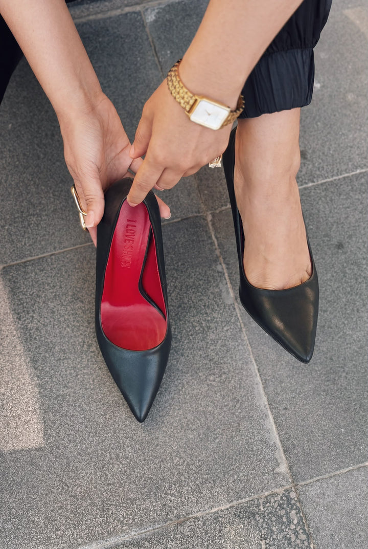 Noxi Siyah Mat Deri Kadın Stiletto